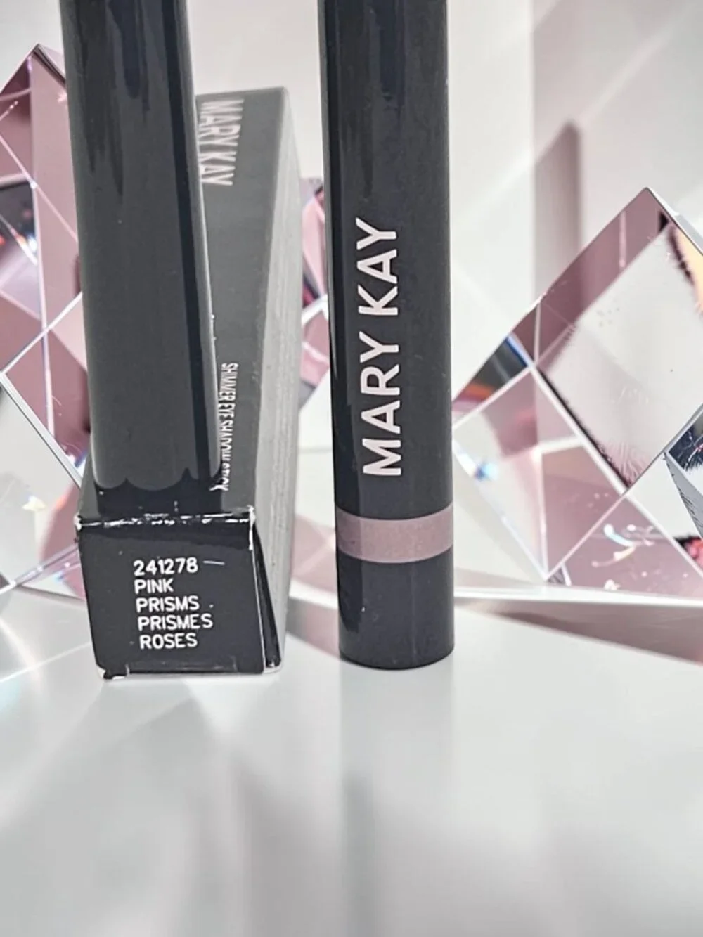 Eyeshadow Shimmer Stick - Pink Prisms - Mary Kay Limited Edition
